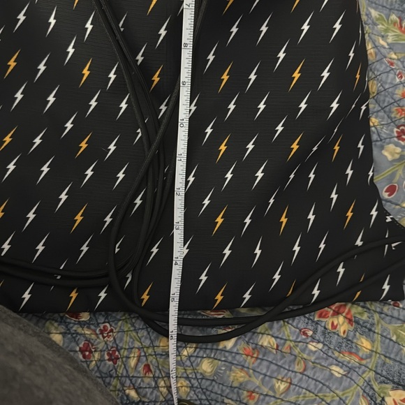 Lesportsac Drawstring Backpack with Lightening Bolts Great for Harry Potter Fan! - Picture 8 of 8